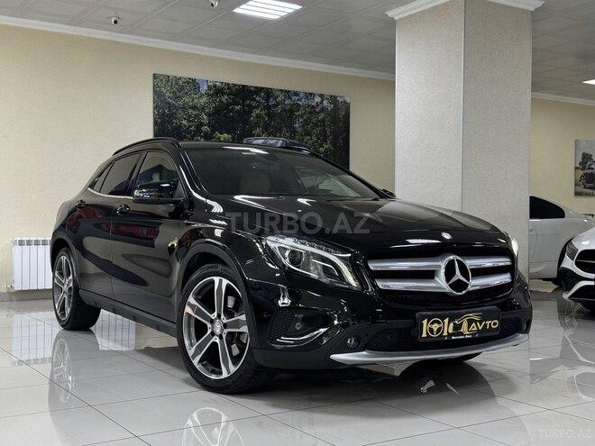 Mercedes GLA 250 4MATIC-2