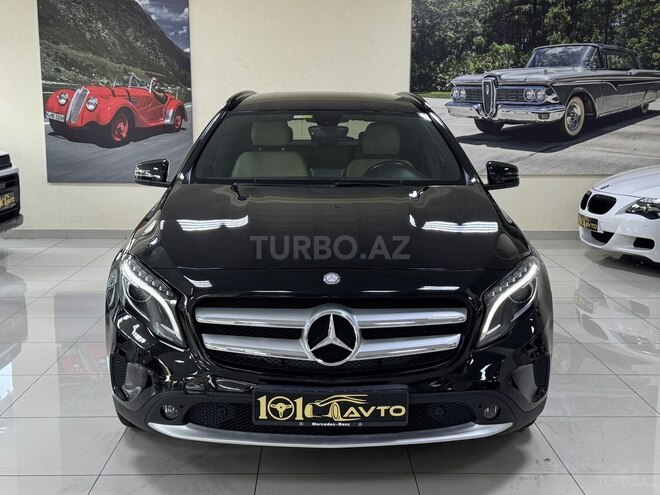 Mercedes GLA 250 4MATIC-1