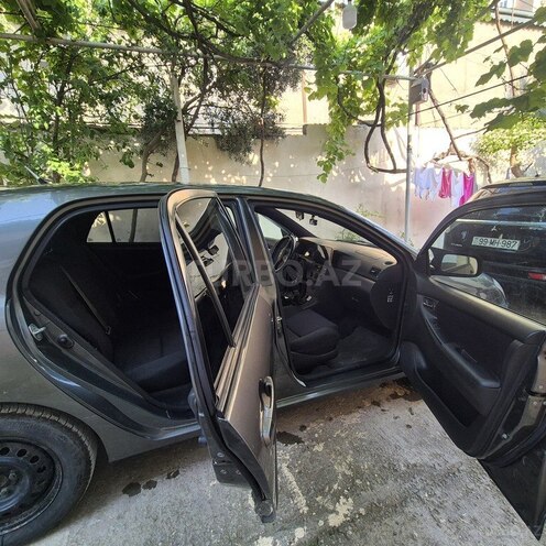 Toyota Corolla-8