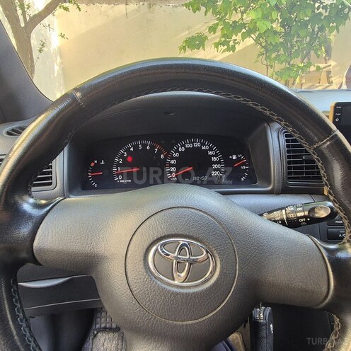 Toyota Corolla-9