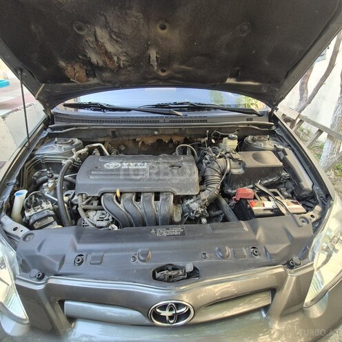 Toyota Corolla-10