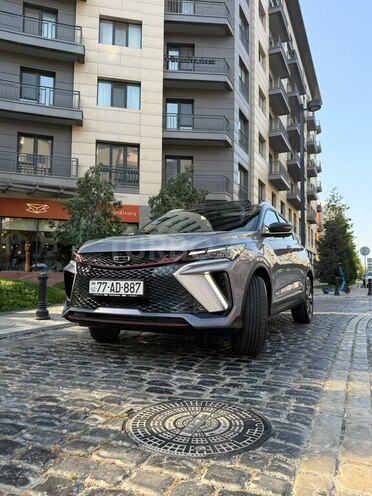 Geely Coolray-4