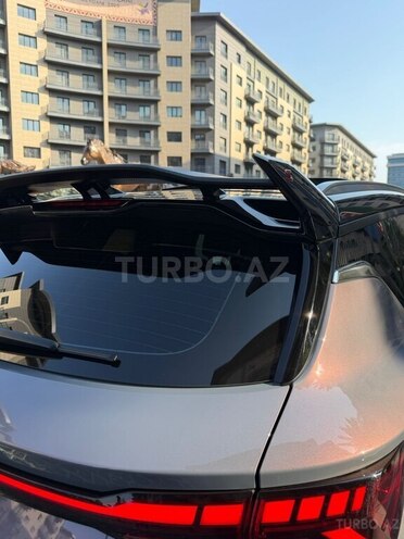 Geely Coolray-9