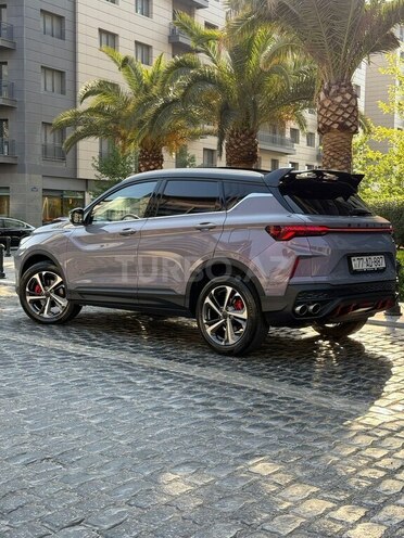 Geely Coolray-11