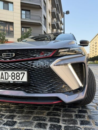 Geely Coolray-18
