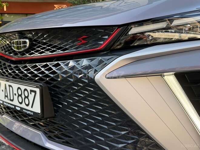 Geely Coolray-17