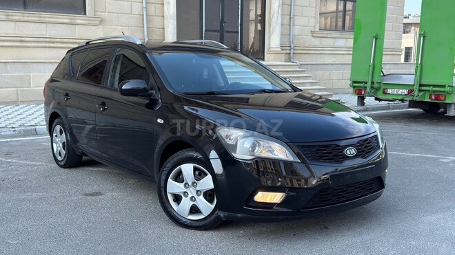 Kia Ceed SW-1