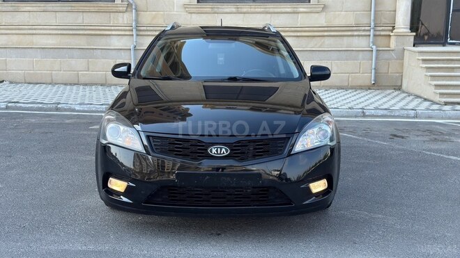 Kia Ceed SW-2