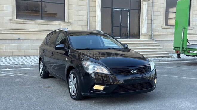 Kia Ceed SW-4