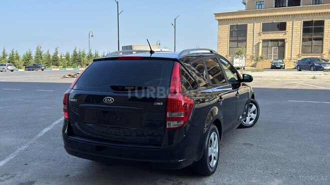 Kia Ceed SW-8
