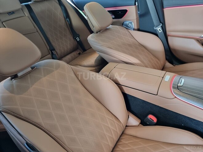 Mercedes E 350 e -27