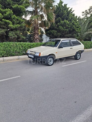 LADA (VAZ) 2108-1