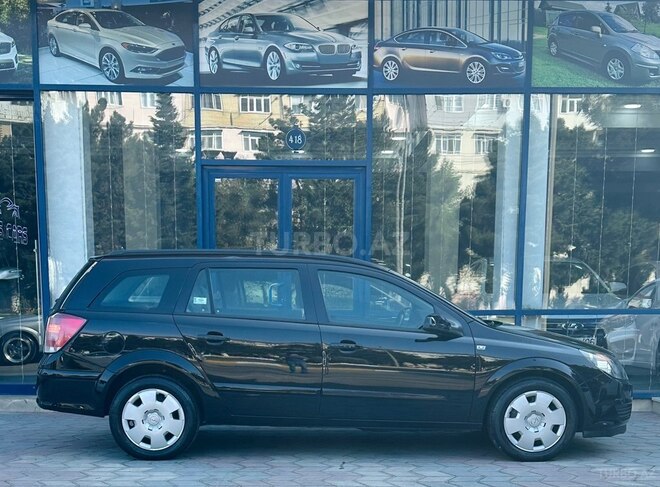 Opel Astra-11