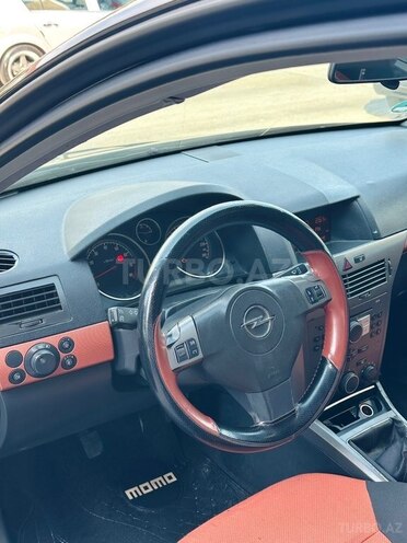 Opel Astra-7