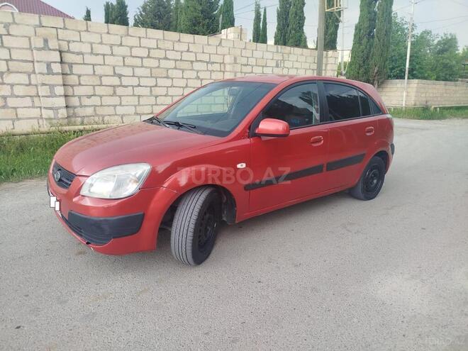 Kia Rio-5