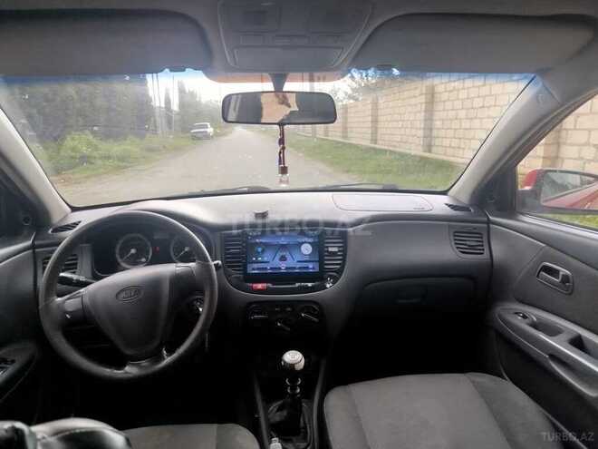 Kia Rio-9