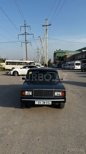 LADA (VAZ) 2107-1