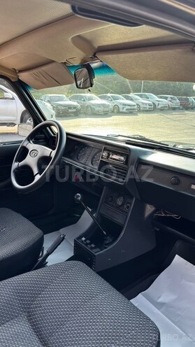 LADA (VAZ) 2107-8