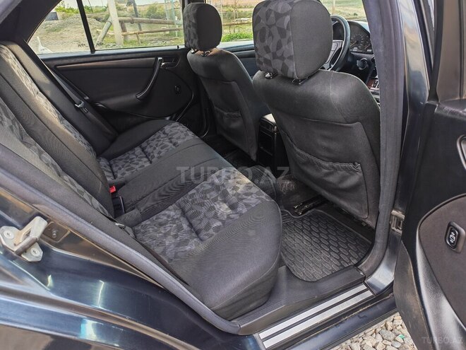 Mercedes C 200-4