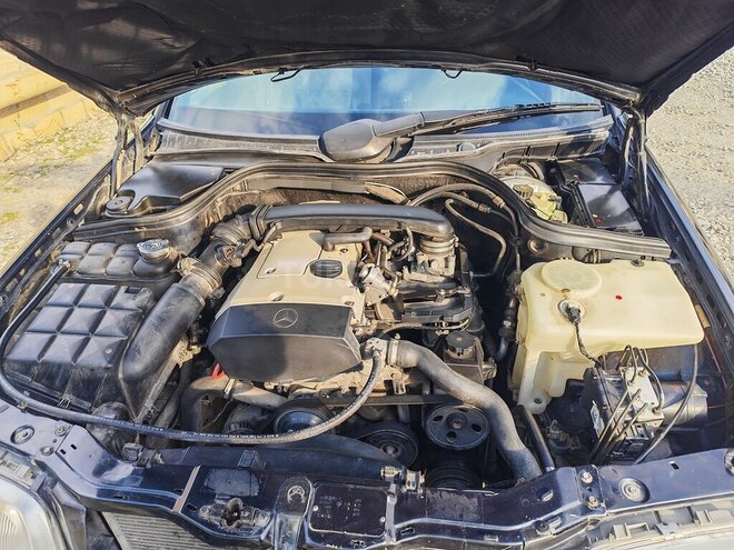 Mercedes C 200-9
