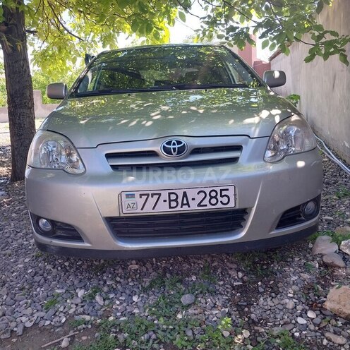 Toyota Corolla-4