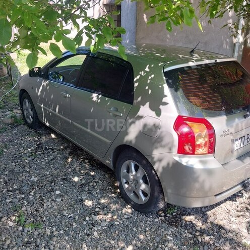 Toyota Corolla-2