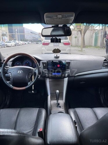 Hyundai Sonata-9
