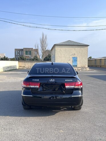 Hyundai Sonata-2