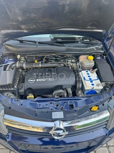 Opel Astra-10