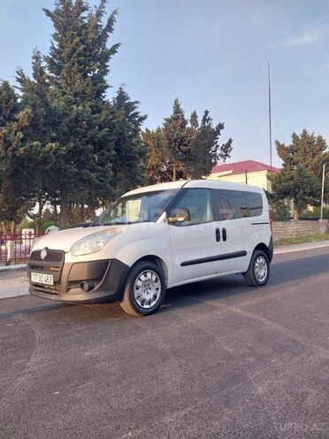 Fiat Doblo-10