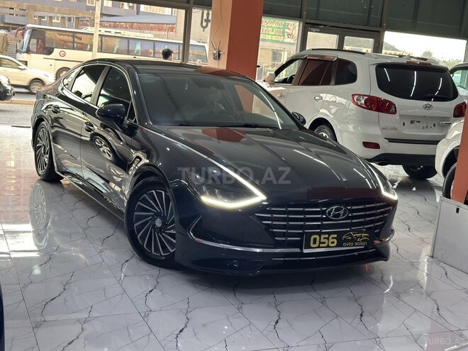 Hyundai Sonata-1