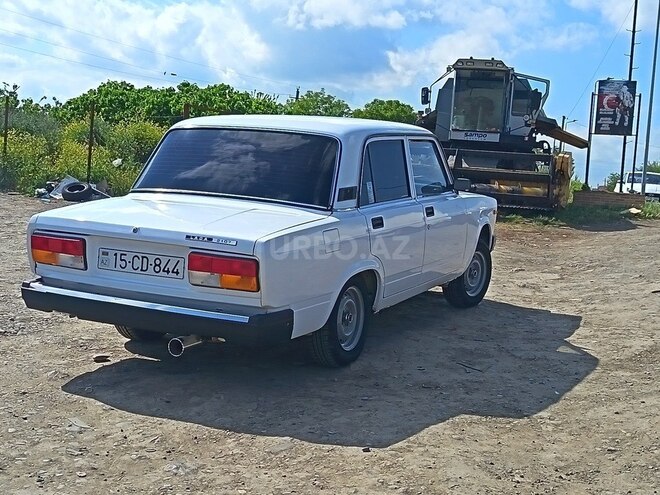 LADA (VAZ) 2107-6