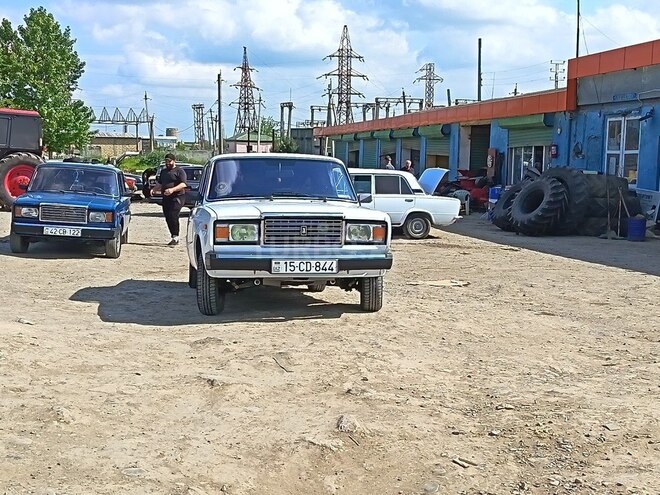LADA (VAZ) 2107-8