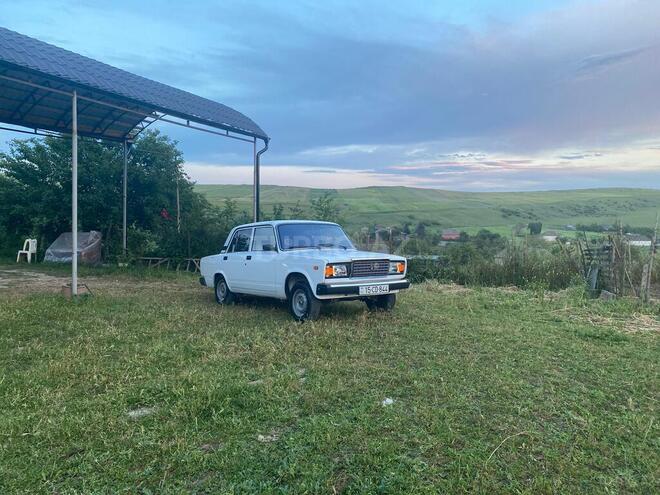 LADA (VAZ) 2107-3