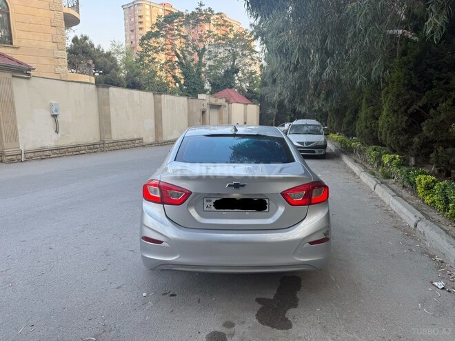 Chevrolet Cruze-7