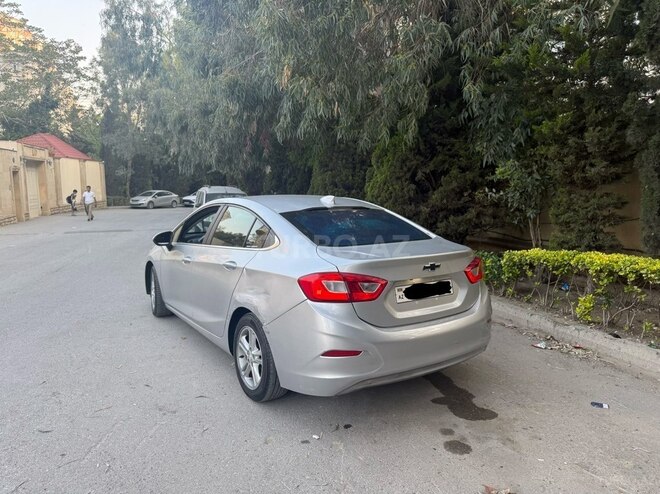 Chevrolet Cruze-5