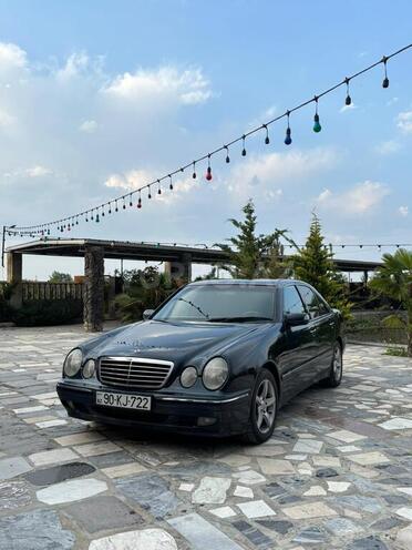 Mercedes E 220-7