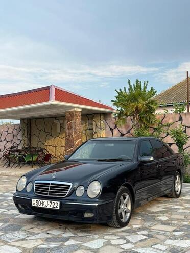 Mercedes E 220-8