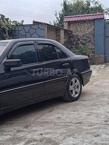 Mercedes C 200-5