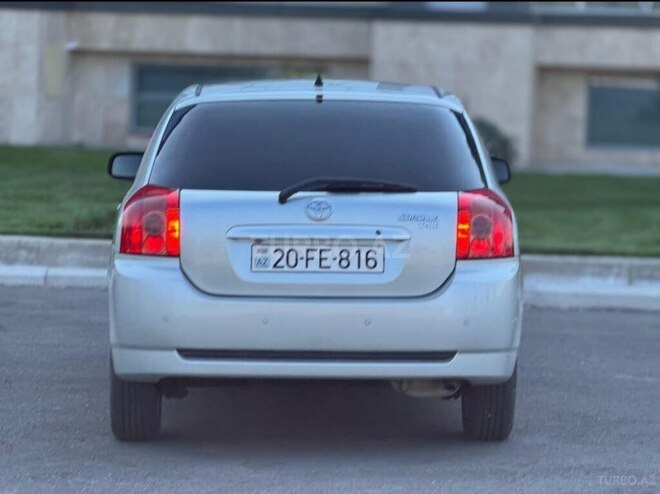 Toyota Corolla-4