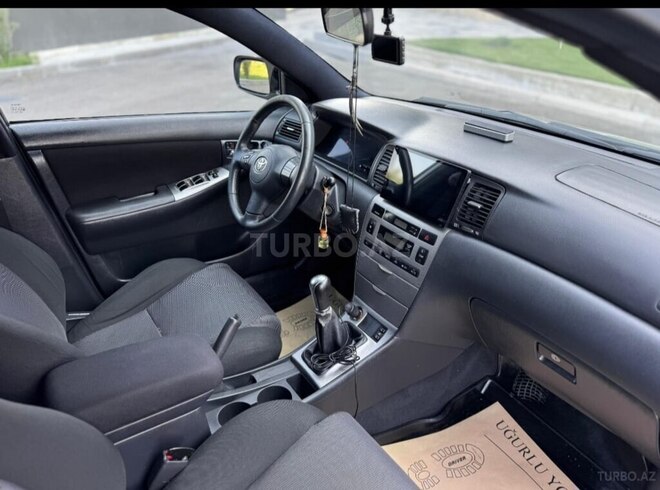 Toyota Corolla-9