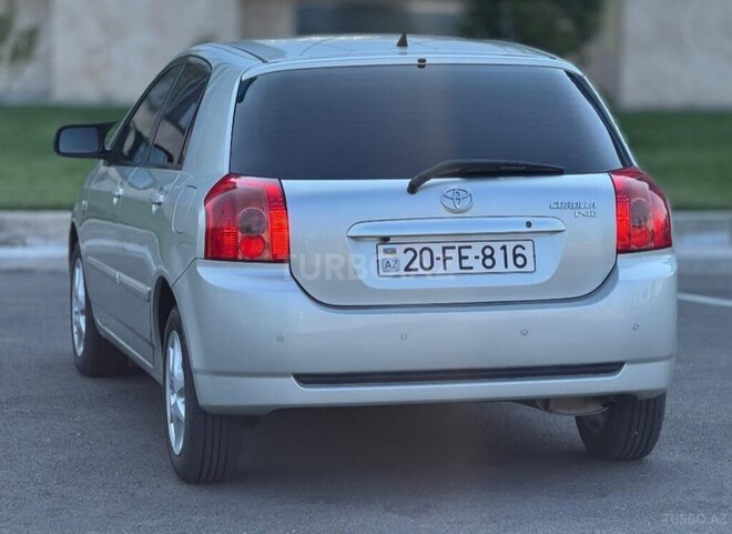 Toyota Corolla-6