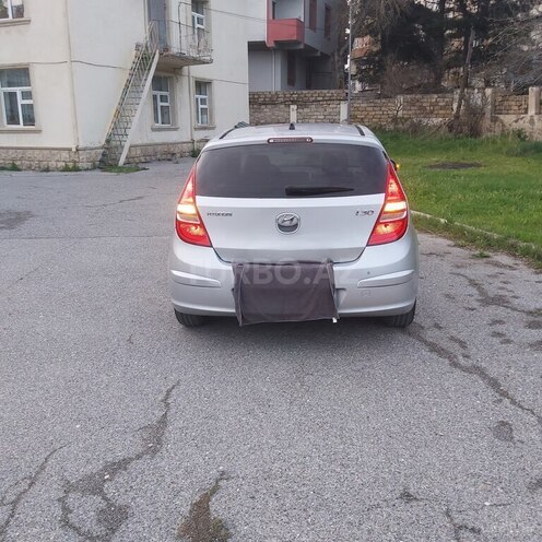 Hyundai i30-4
