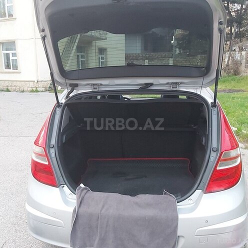 Hyundai i30-6