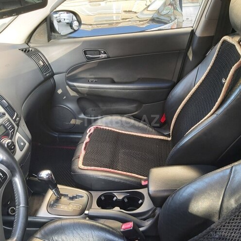 Hyundai i30-11