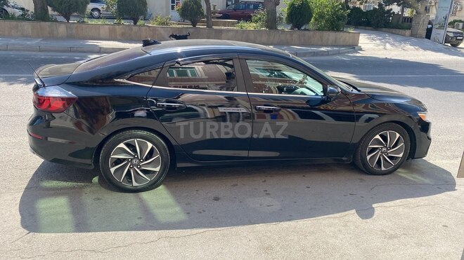 Honda Insight-2