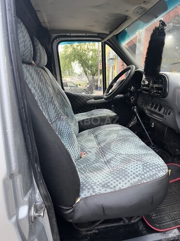 Ford Transit-11