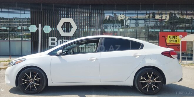 Kia Cerato-3
