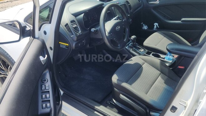 Kia Cerato-13