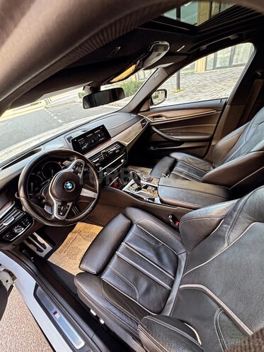 BMW 530-14